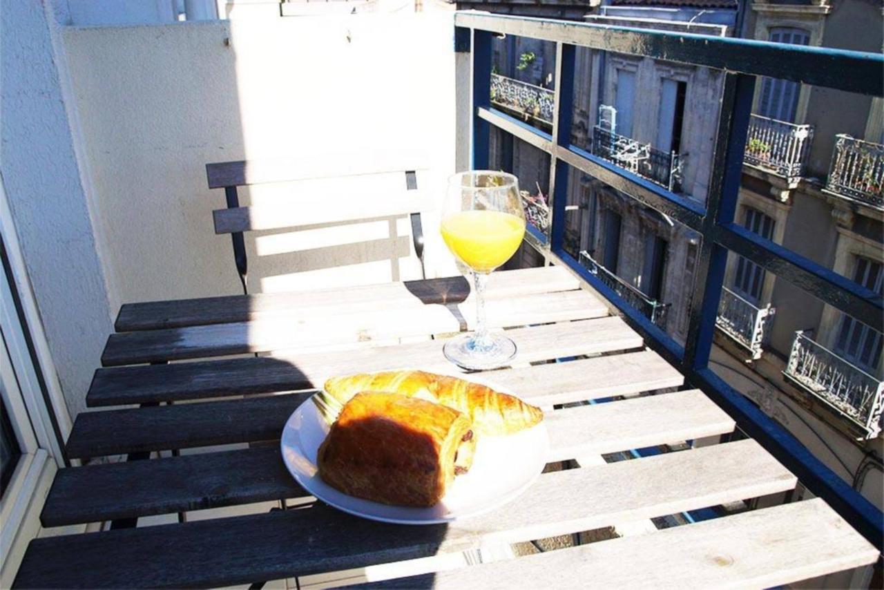 Au Petit Thai - T2 Avec Balcon - Montpellier Centre Daire Dış mekan fotoğraf